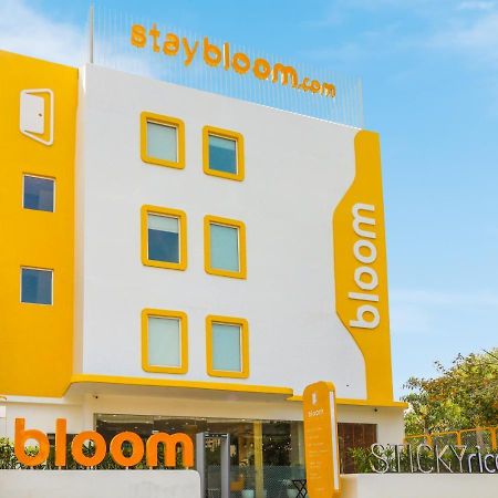 Bloom Hotel - Golf Course Road, Sector 43 Гургаон Екстериор снимка